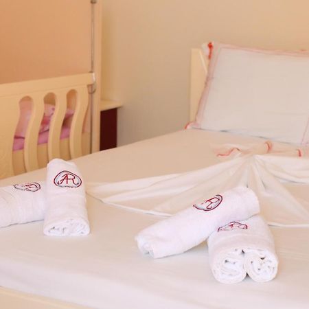 Apartments Vila Roboci Σαράντα Εξωτερικό φωτογραφία