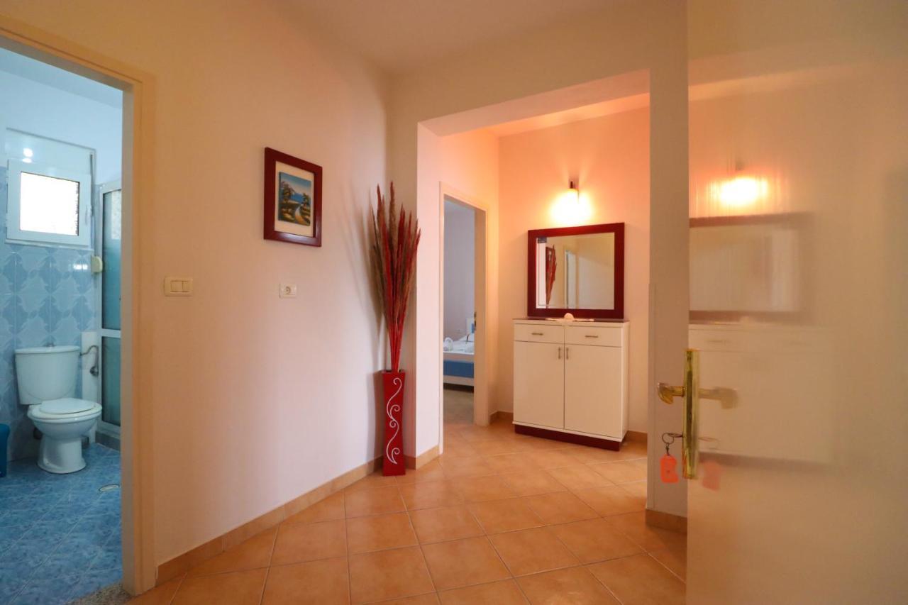 Apartments Vila Roboci Σαράντα Εξωτερικό φωτογραφία