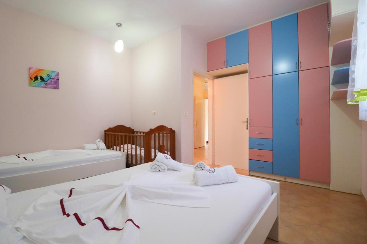 Apartments Vila Roboci Σαράντα Εξωτερικό φωτογραφία