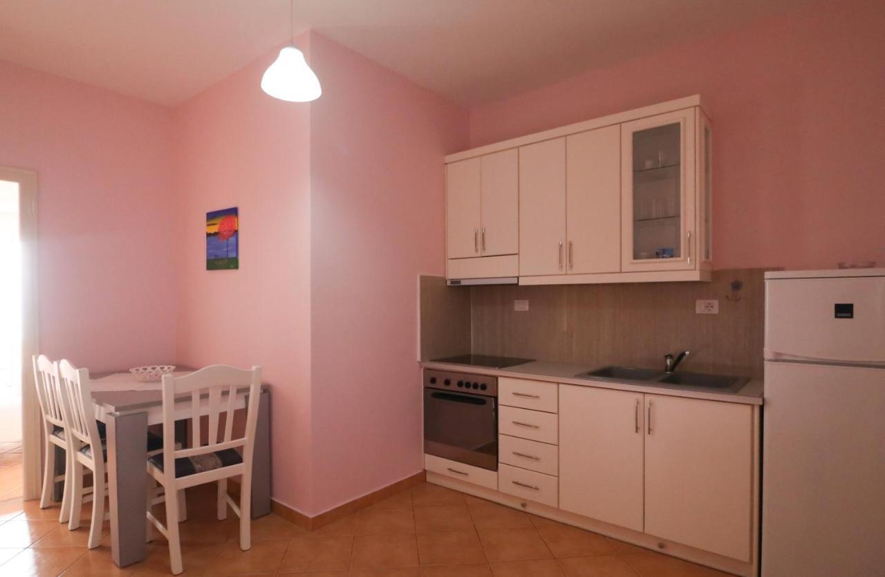Apartments Vila Roboci Σαράντα Εξωτερικό φωτογραφία